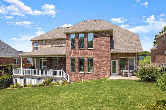 7010 Shadow Valley Road, Rogers, AR 72758