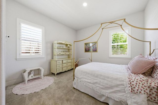 283 Vienna Way, Hollister, CA 95023