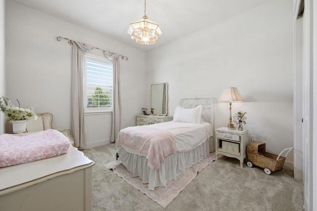 283 Vienna Way, Hollister, CA 95023