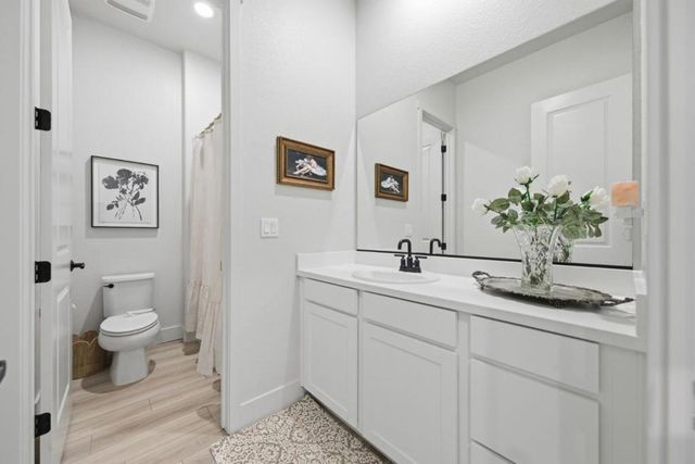 283 Vienna Way, Hollister, CA 95023