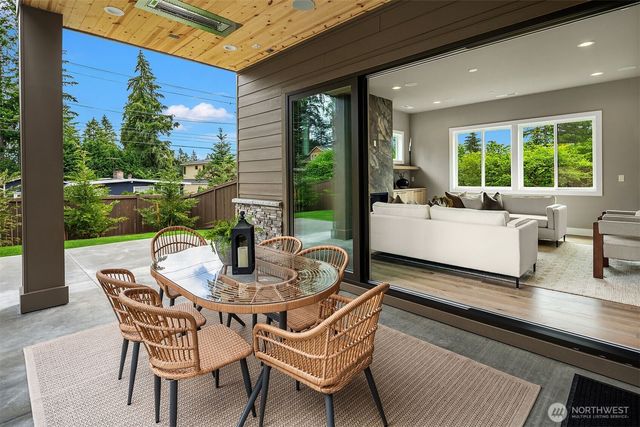 16390 NE 1st Street, Bellevue, WA 98008