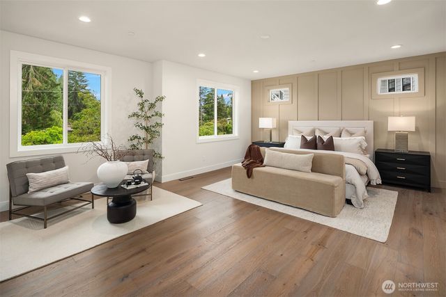 16390 NE 1st Street, Bellevue, WA 98008