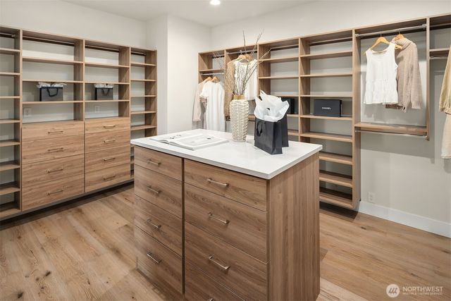 16390 NE 1st Street, Bellevue, WA 98008