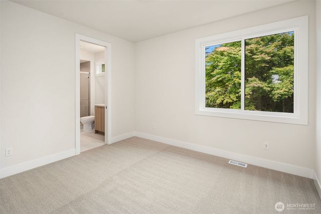 16390 NE 1st Street, Bellevue, WA 98008