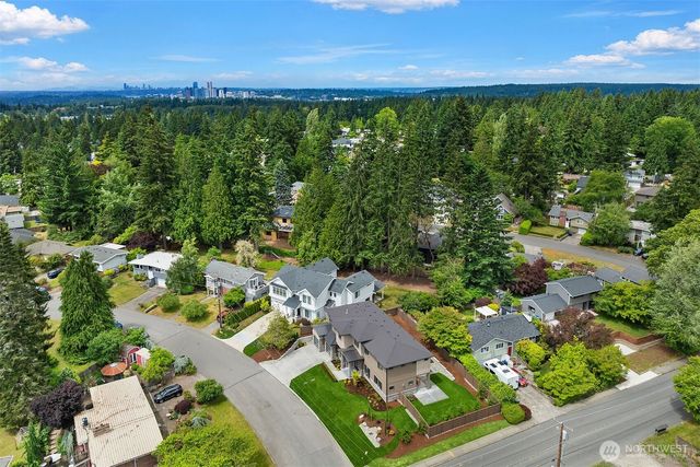 16390 NE 1st Street, Bellevue, WA 98008