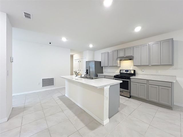 20029 ROYAL TERN COURT, Leesburg, FL 34748