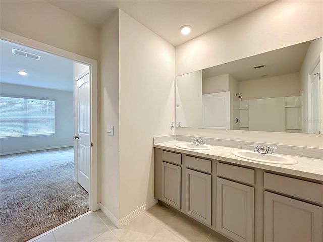 20029 ROYAL TERN COURT, Leesburg, FL 34748