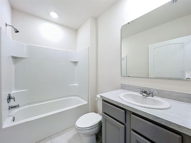 20029 ROYAL TERN COURT, Leesburg, FL 34748