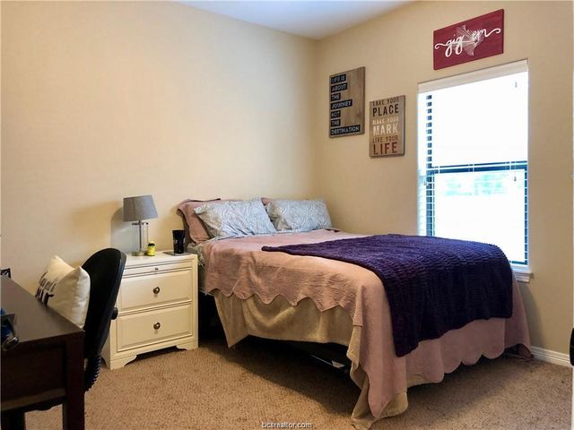 1707 Boardwalk Court, College Station, TX 77840