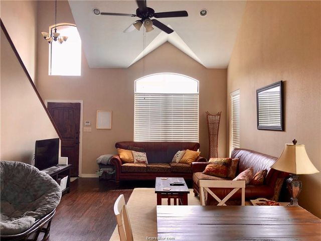 1707 Boardwalk Court, College Station, TX 77840