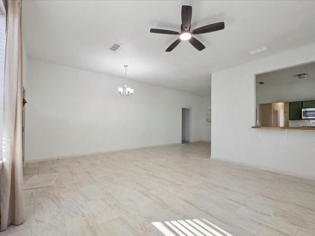 2290 Orange Street, Beaumont, TX 77701