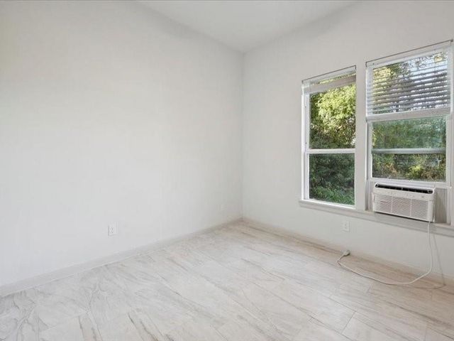 2290 Orange Street, Beaumont, TX 77701