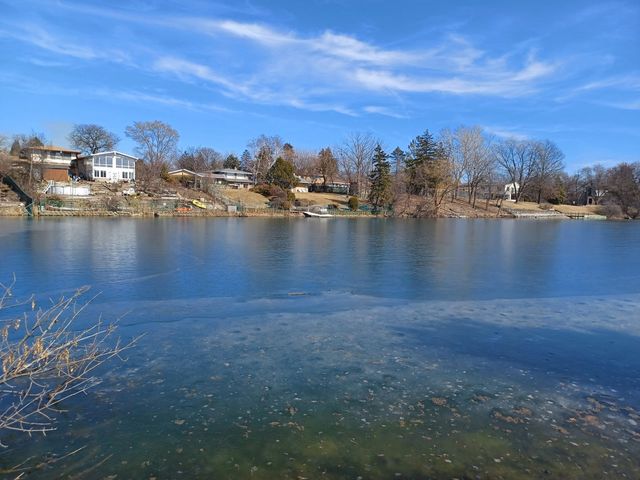 2149 Post Road, Northbrook, IL 60062