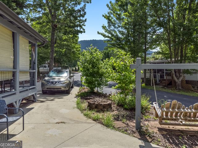 42 Nomad Trail, Cleveland, GA 30528