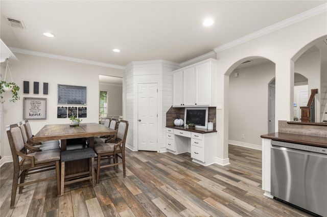20601 Bentwood Oaks Drive, Porter, TX 77365