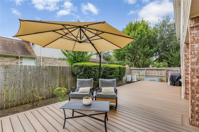 20601 Bentwood Oaks Drive, Porter, TX 77365
