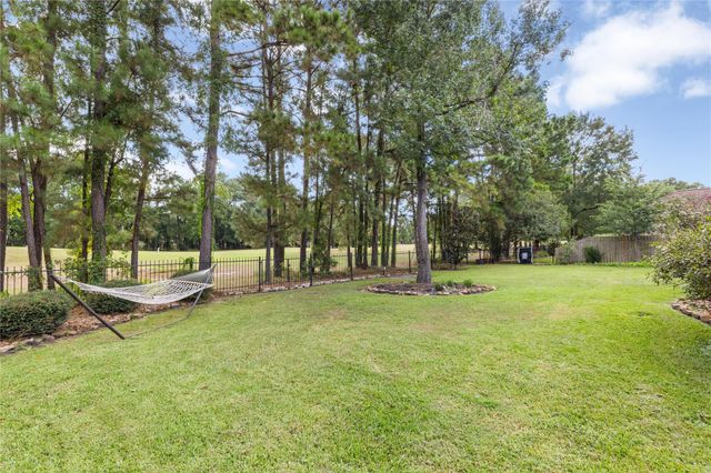 20601 Bentwood Oaks Drive, Porter, TX 77365