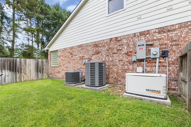 20601 Bentwood Oaks Drive, Porter, TX 77365
