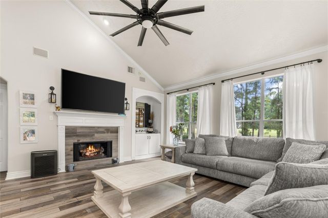 20601 Bentwood Oaks Drive, Porter, TX 77365