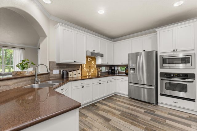 20601 Bentwood Oaks Drive, Porter, TX 77365
