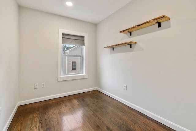 110 Elm St 2, Boston, MA 02129