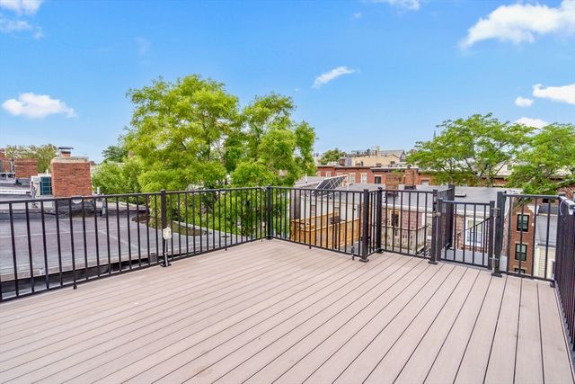 110 Elm St 2, Boston, MA 02129