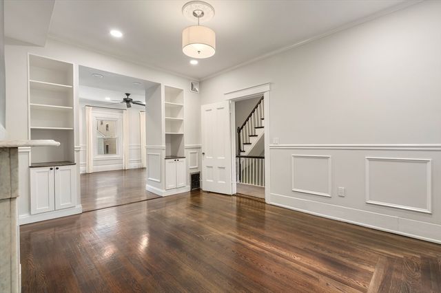 110 Elm St 2, Boston, MA 02129