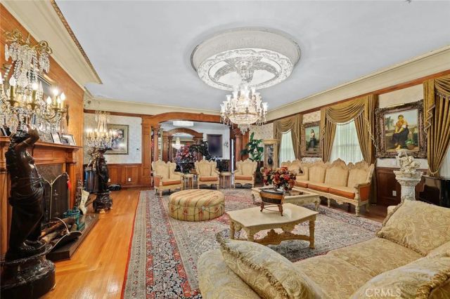 999 Rosalind Road, San Marino, CA 91108