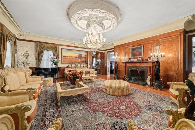 999 Rosalind Road, San Marino, CA 91108