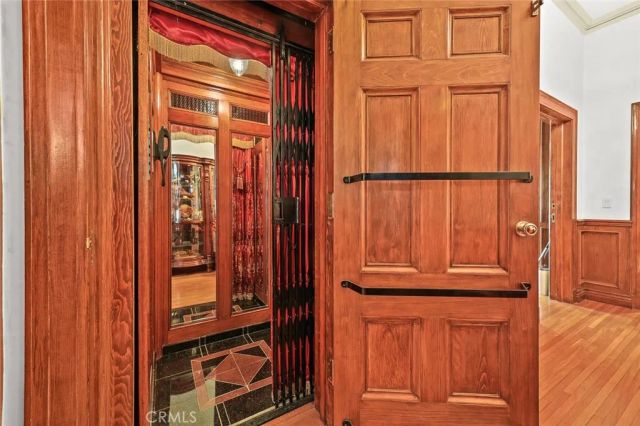 999 Rosalind Road, San Marino, CA 91108