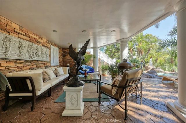 999 Rosalind Road, San Marino, CA 91108