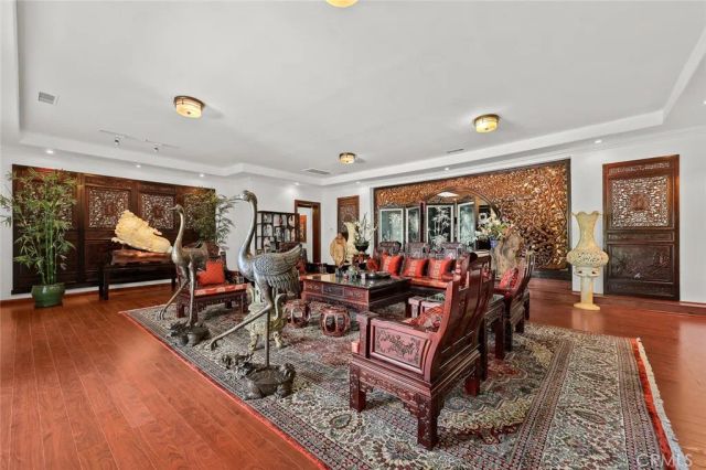 999 Rosalind Road, San Marino, CA 91108