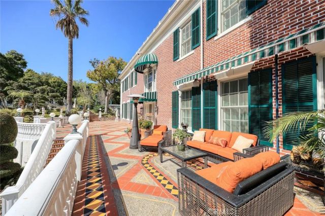 999 Rosalind Road, San Marino, CA 91108