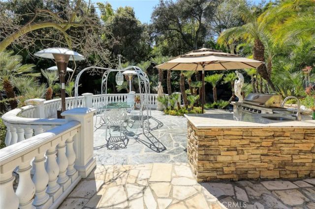 999 Rosalind Road, San Marino, CA 91108