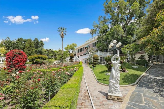 999 Rosalind Road, San Marino, CA 91108