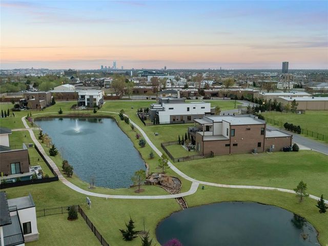 810 NW 72nd Street, Oklahoma City, OK 73116