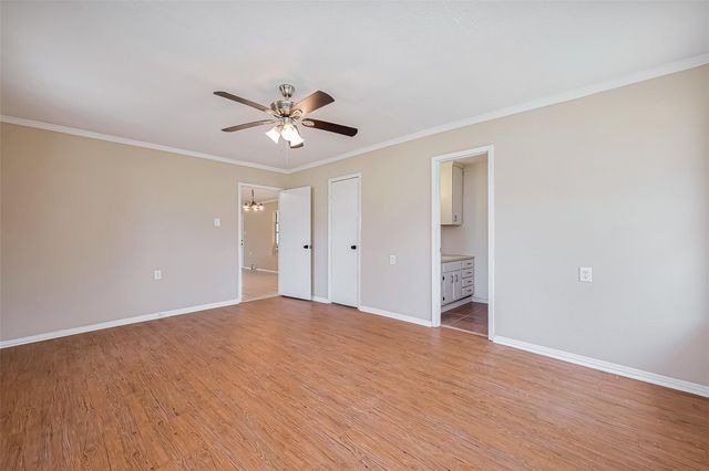 14 Veronica Lane, Huntsville, TX 77340