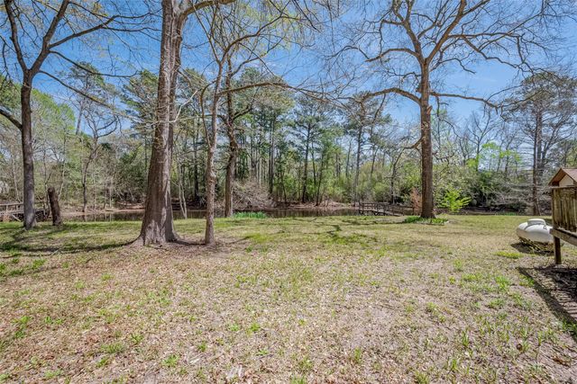 14 Veronica Lane, Huntsville, TX 77340