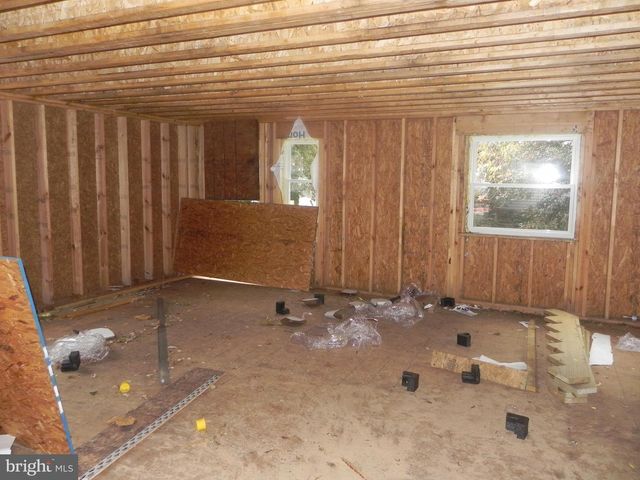 4605 BURLINGTON RD, Hyattsville, MD 20781