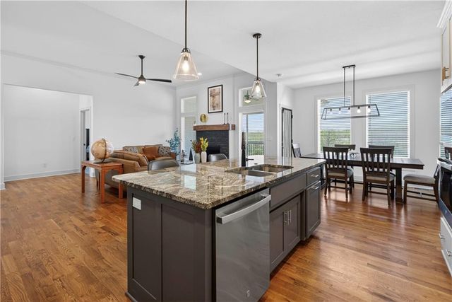 8808 N Clarion Avenue, Kansas City, MO 64153