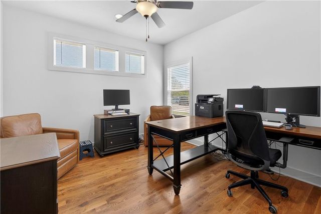 8808 N Clarion Avenue, Kansas City, MO 64153