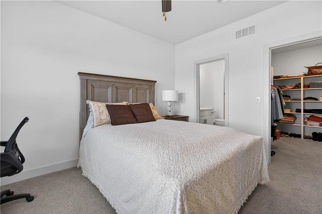 8808 N Clarion Avenue, Kansas City, MO 64153