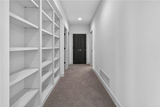 8808 N Clarion Avenue, Kansas City, MO 64153