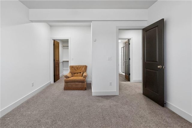 8808 N Clarion Avenue, Kansas City, MO 64153