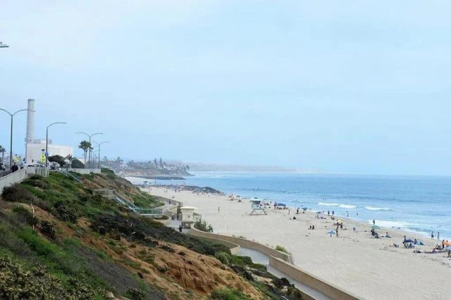 2600 Highland, Carlsbad, CA 92008