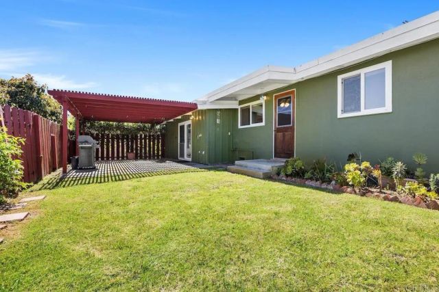 2600 Highland, Carlsbad, CA 92008