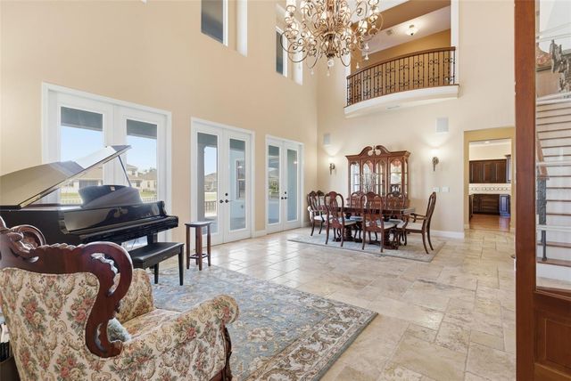 715 ISLEBAY DRIVE, Apollo Beach, FL 33572