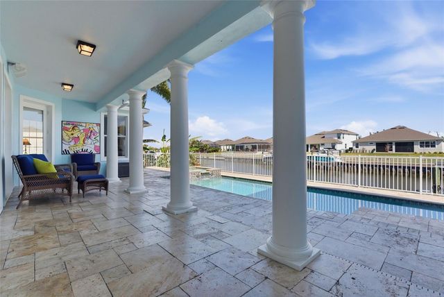 715 ISLEBAY DRIVE, Apollo Beach, FL 33572