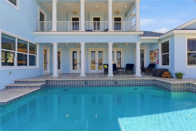 715 ISLEBAY DRIVE, Apollo Beach, FL 33572