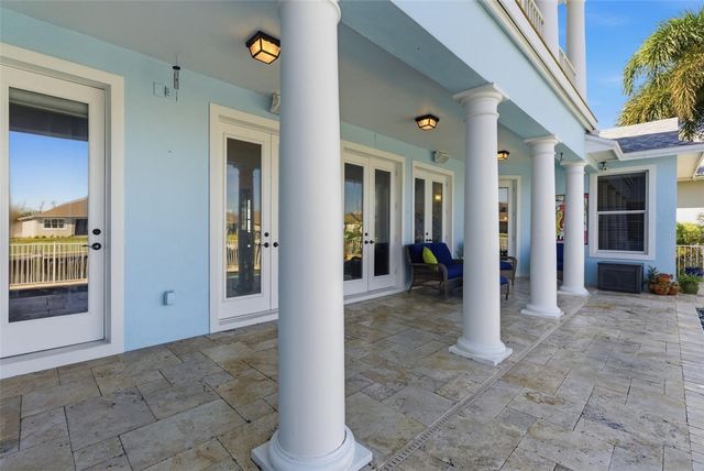 715 ISLEBAY DRIVE, Apollo Beach, FL 33572